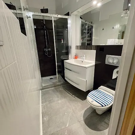 Xxl Apartment Old Town 24 H - Check In, Wi-Fi Krakow Exterior photo